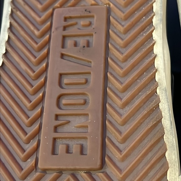 Re/done faded black 70s low top skate size 37. With original bag and box. - Picture 8 of 13